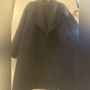 Tahari Black Women's wide collared coat, open front